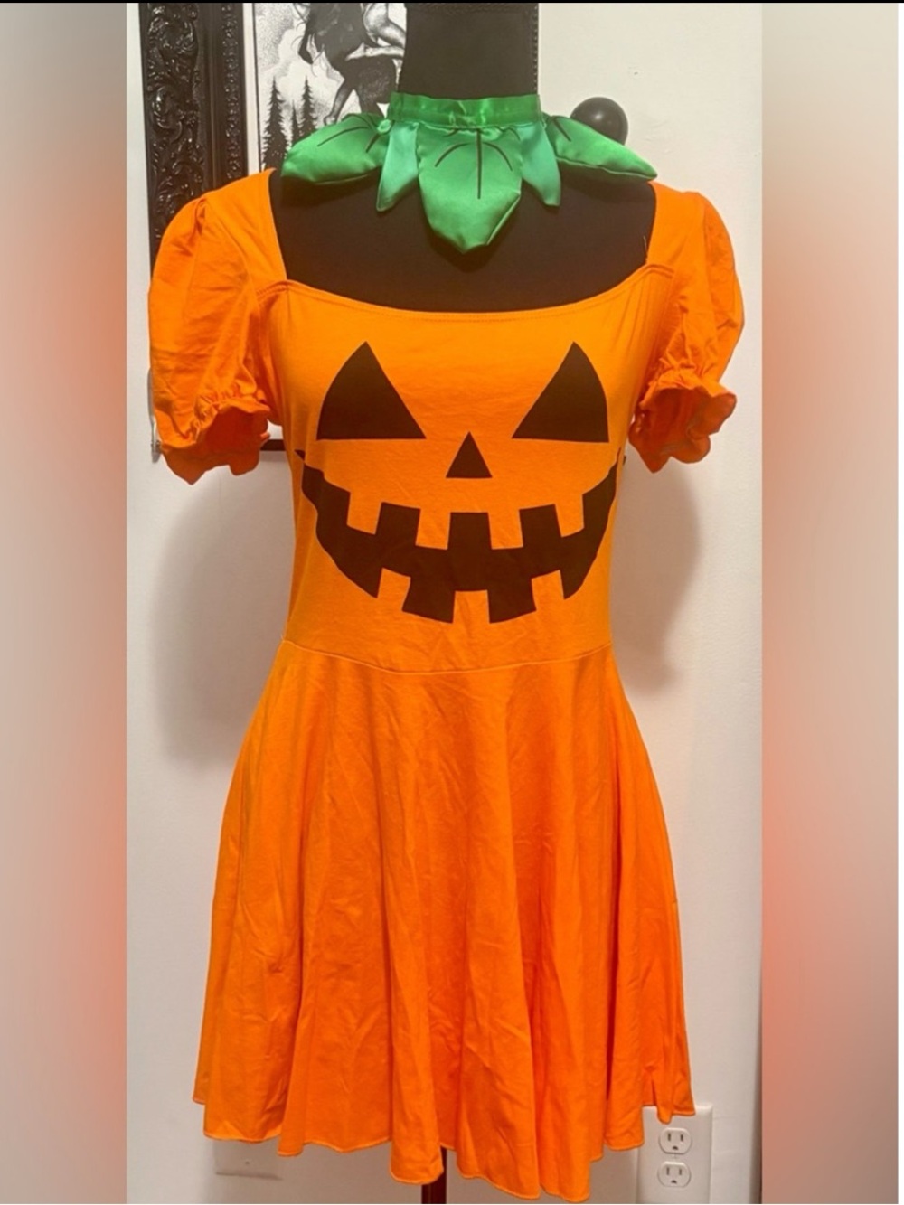 NWT Dolls Kill / Trickz N’ Treatz Happy Pumpkin Mini Dress